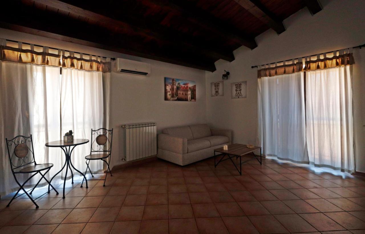 La Casa Di Filippo Apartment Palermo Exterior photo