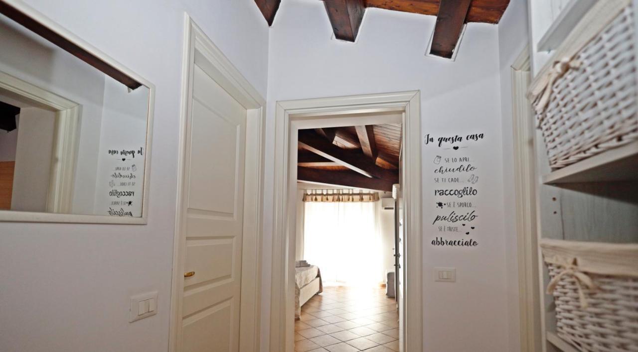 La Casa Di Filippo Apartment Palermo Exterior photo